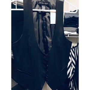 New York & Company Vest